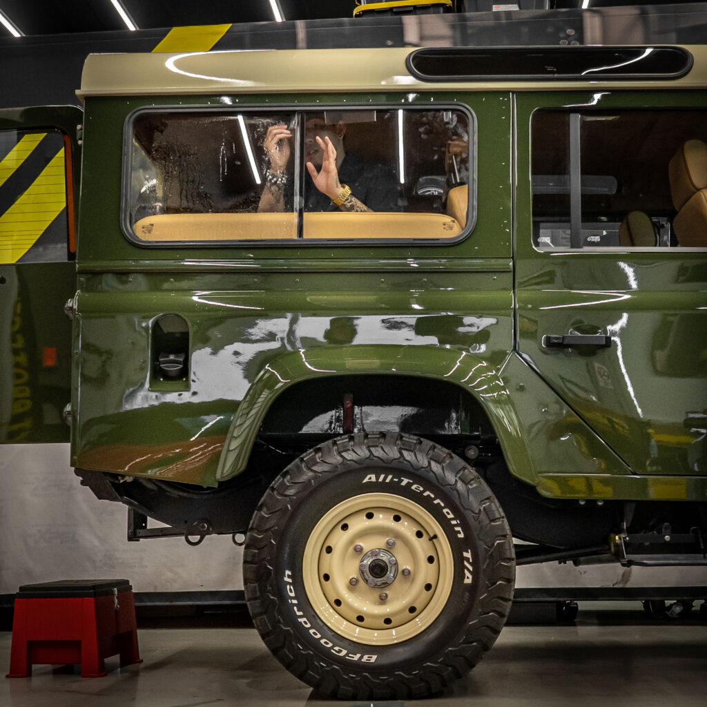 amazing-window-tint-installer-in-hollywood-florida-fast-service-near-me