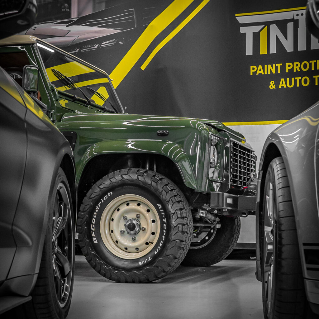 installer-best-pricing-window-tint-installer-in-hollywood-florida-fast-service-near-me