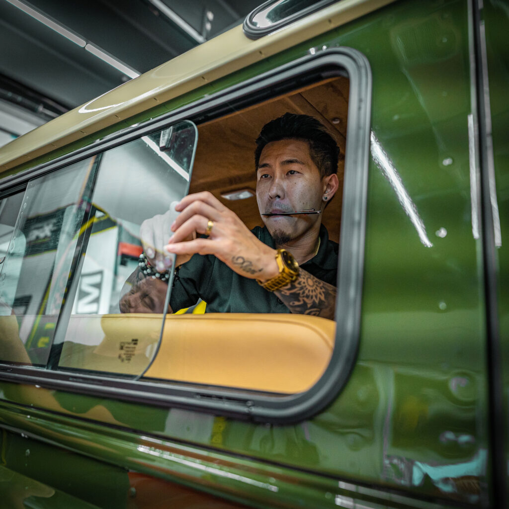 window-tint-installer-in-hollywood-florida-fast-service-near-me